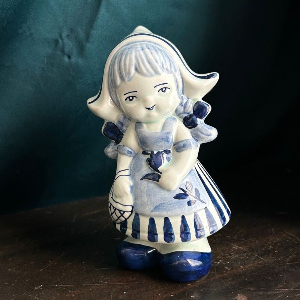 Large Dutch Delft Blue Hand Painted Farmers Wife Figurine
